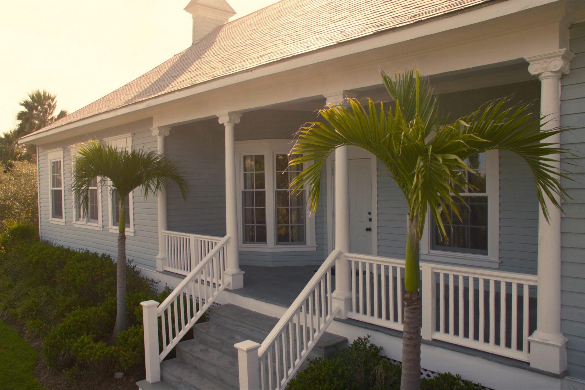 Coastal Palm Beach home where a mobile notary meets the client